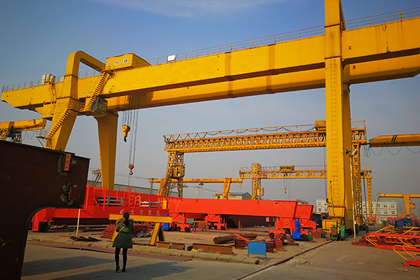 https://www.kostacrane.com/wp-content/uploads/2024/09/Double-girder-gantry-crane-5-1.jpg