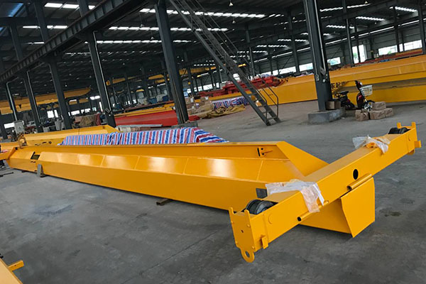 https://www.kostacrane.com/wp-content/uploads/2024/09/Single-Girder-Overhead-Crane-2.jpg