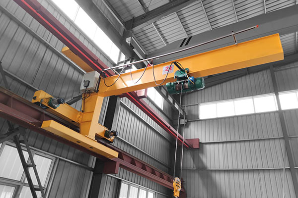 https://www.kostacrane.com/wp-content/uploads/2024/09/Wall-Traveling-JIb-Crane-6.jpg